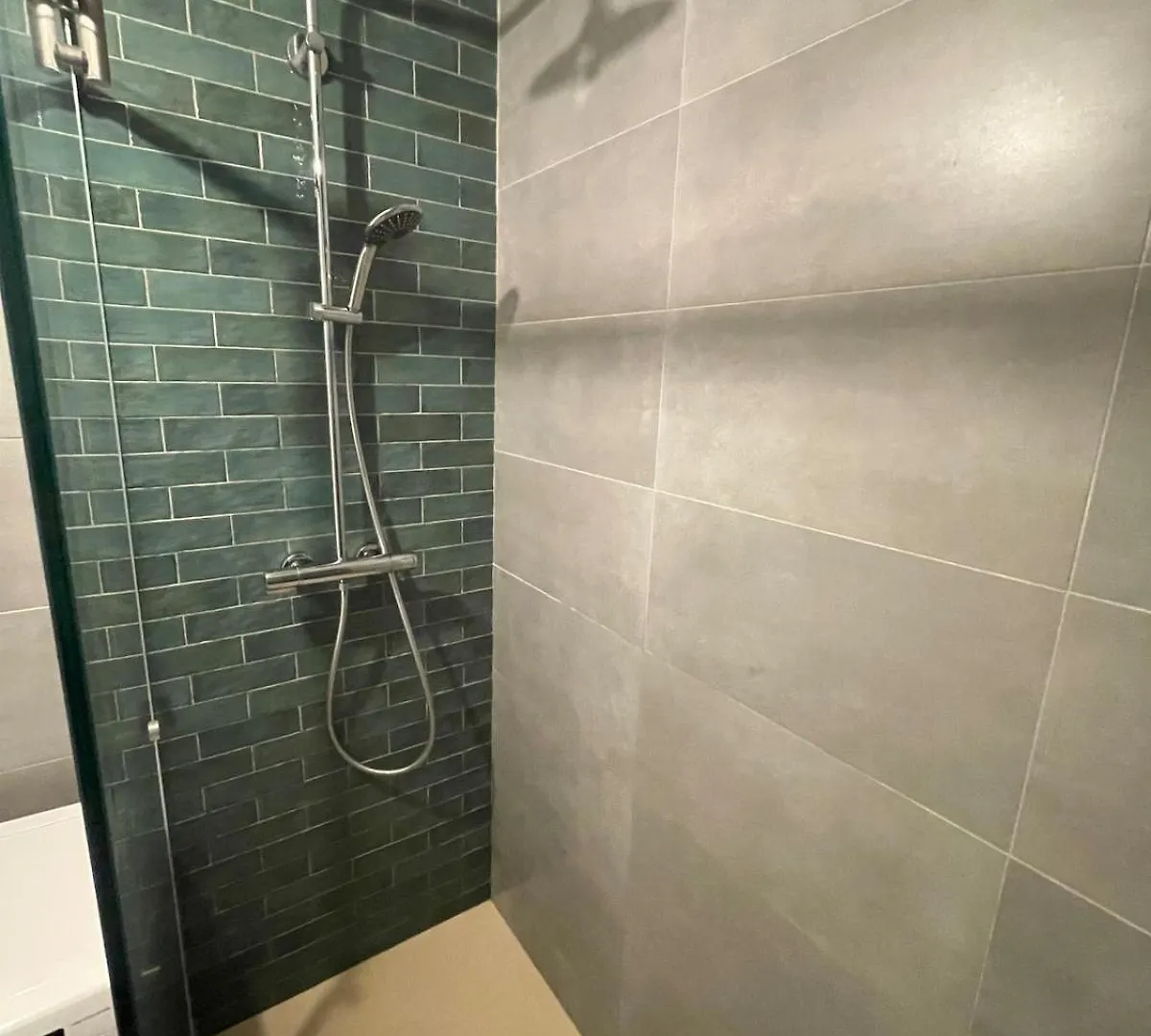 Apartment Charm Of Barry Gardens- Private Parking Toulouse 0*,  France