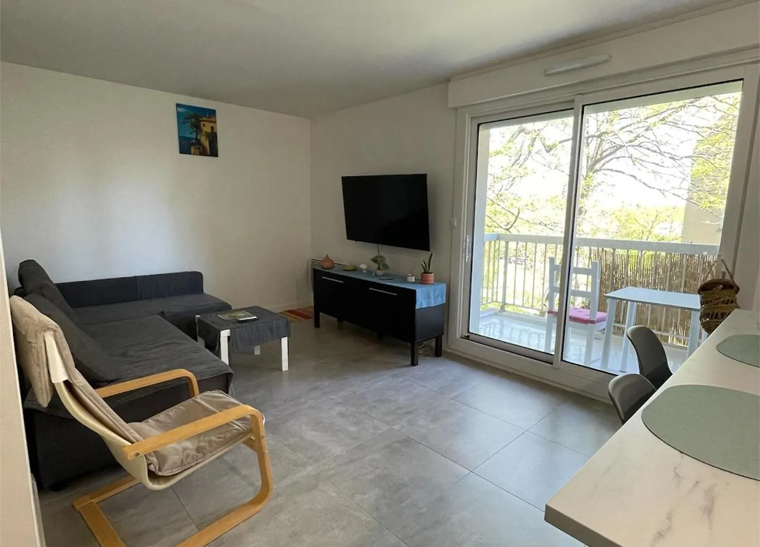 Apartment Charm Of Barry Gardens- Private Parking Toulouse France